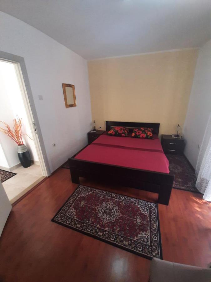Apartment Pavle Perovic Sveti Stefan Exterior photo